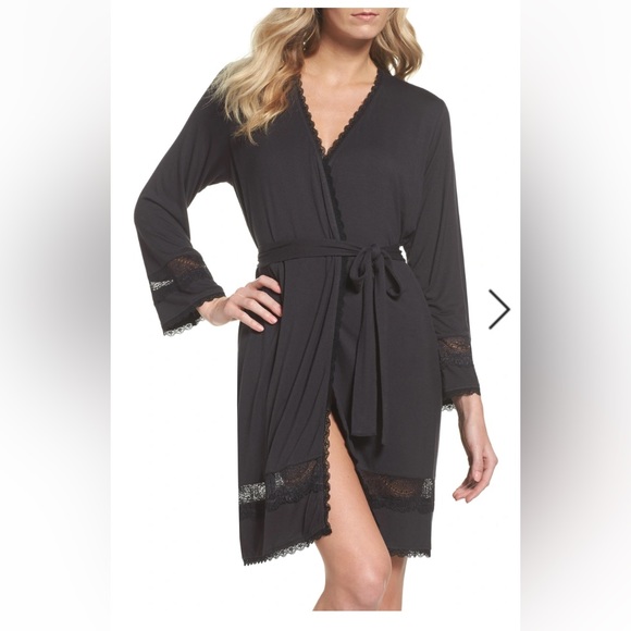 UGG Intimates & Sleepwear Ugg Ladies Cosima Soft Robe Viscose W